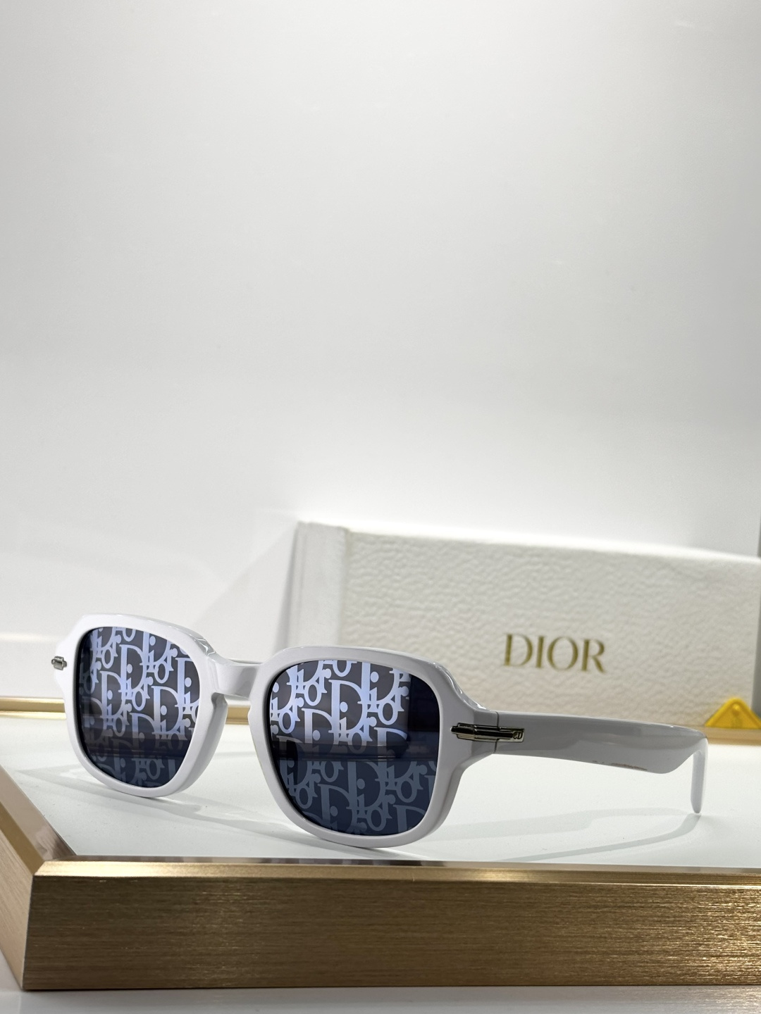 DiorMod：DIORBLACKSUIT S51Size：52-21-145
