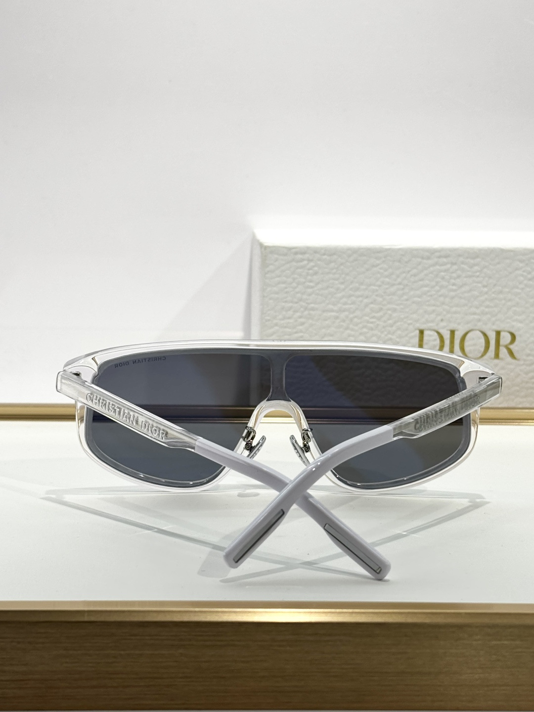 DiorMOD:DiorTag M1FSize:140