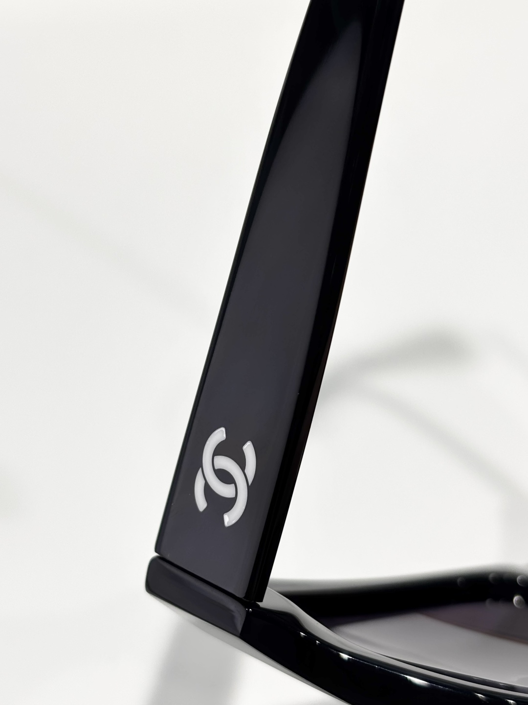 CHANELMODEL：A71765SIZE：53口17-140