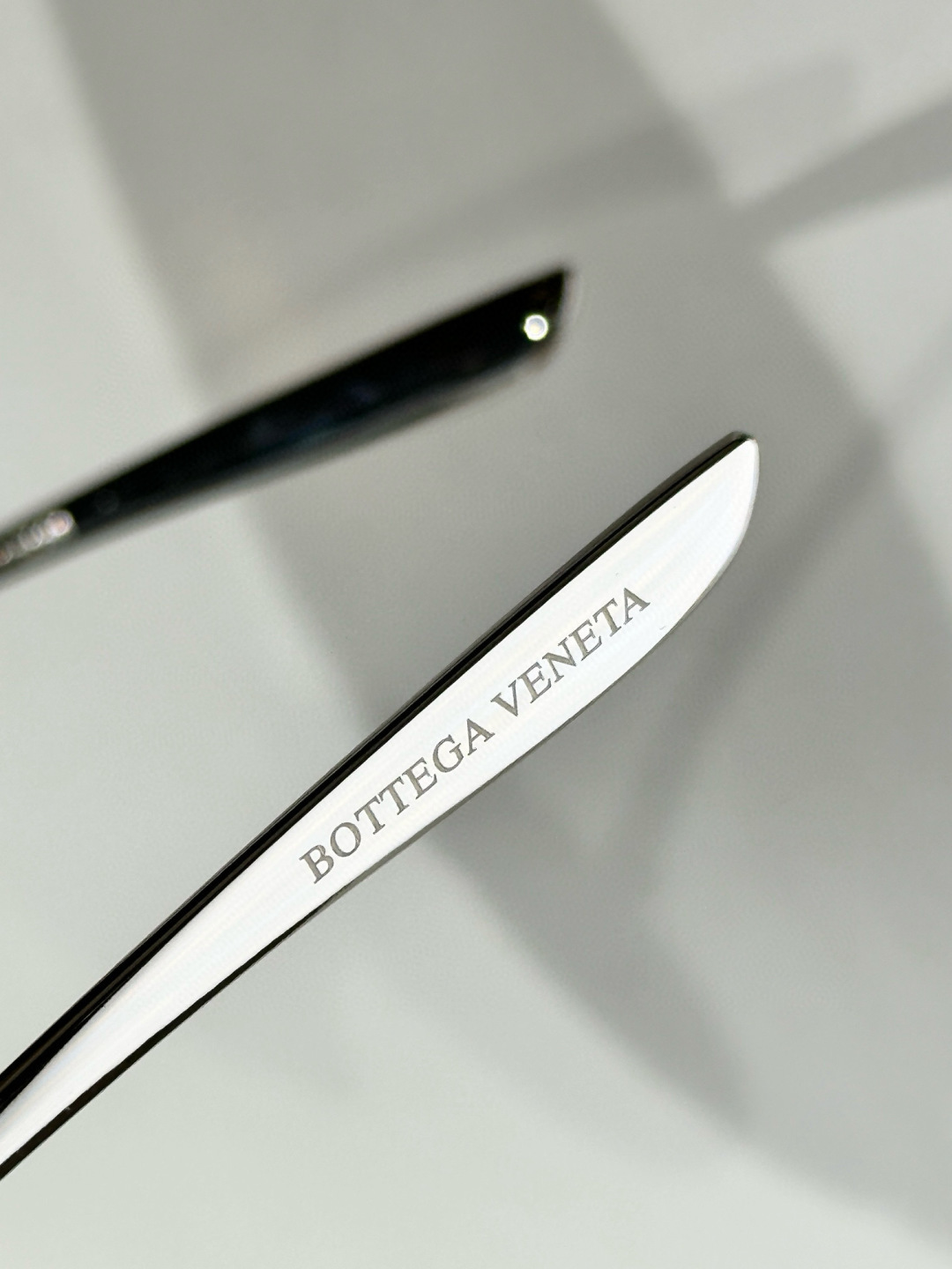 Bottega Venet*MODEL：BV1418SSIZE：58口15-145