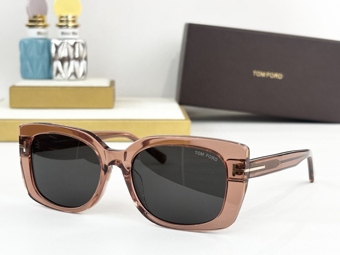 TOM FORDMOD：FT1170Size：54口21 140