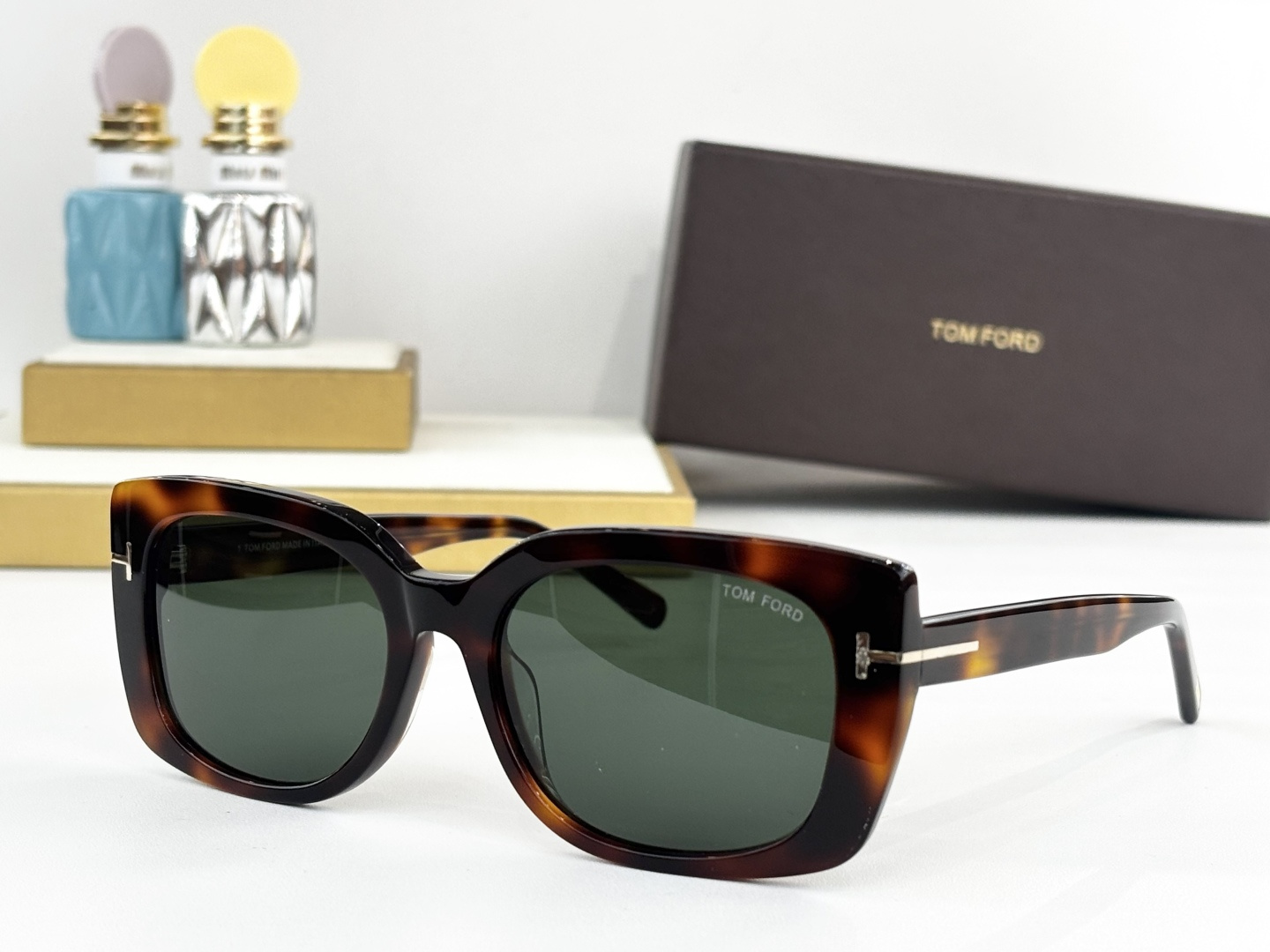 TOM FORDMOD：FT1170Size：54口21 140