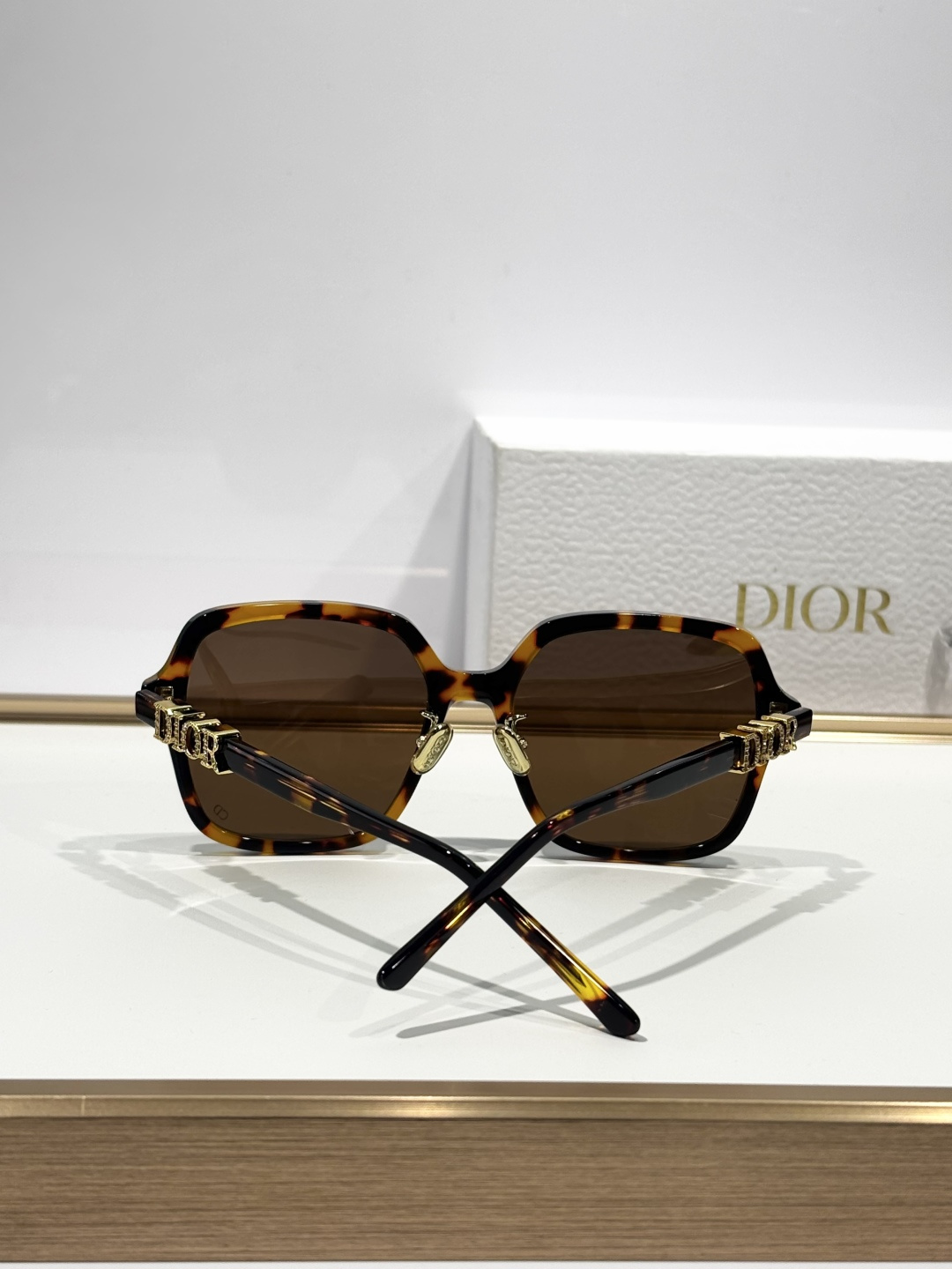 DIORMODEL: Treasure S1ISIZE:55口18-145