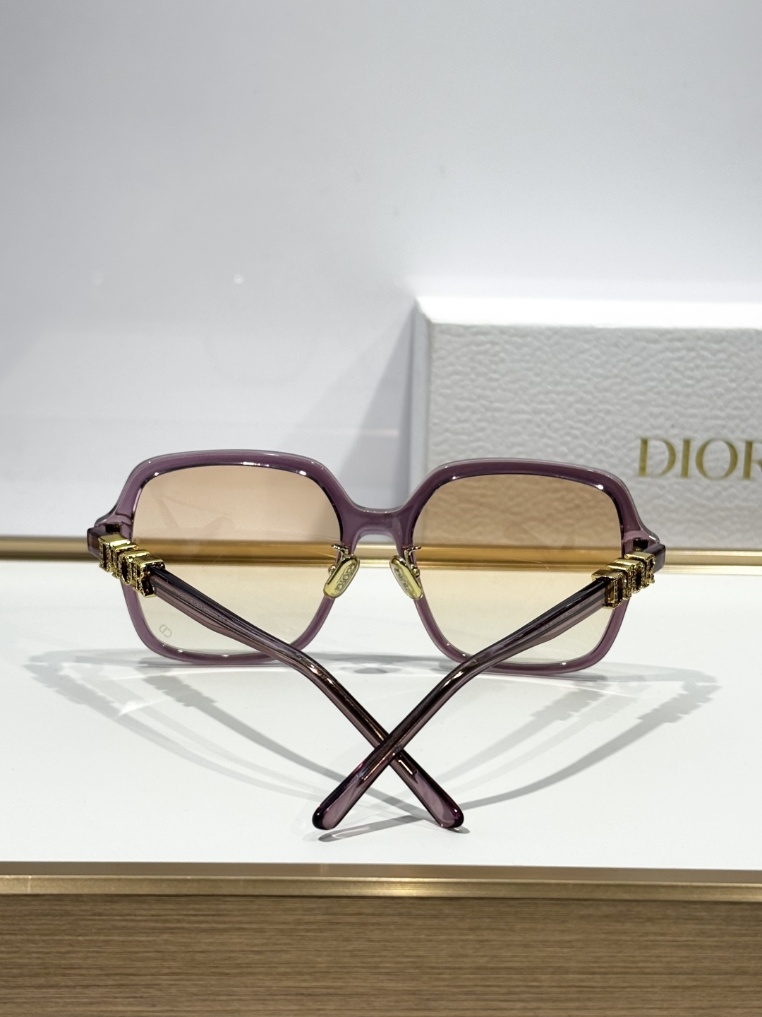 DIORMODEL: Treasure S1ISIZE:55口18-145