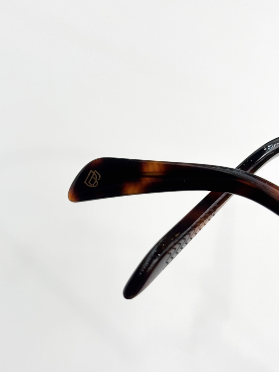 DAVID BECKHAMMOD：DB7078/SSize：52口22 145