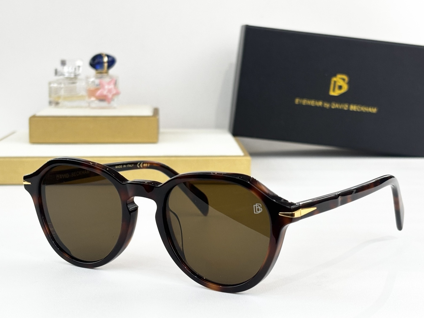 DAVID BECKHAMMOD：DB7078/SSize：52口22 145