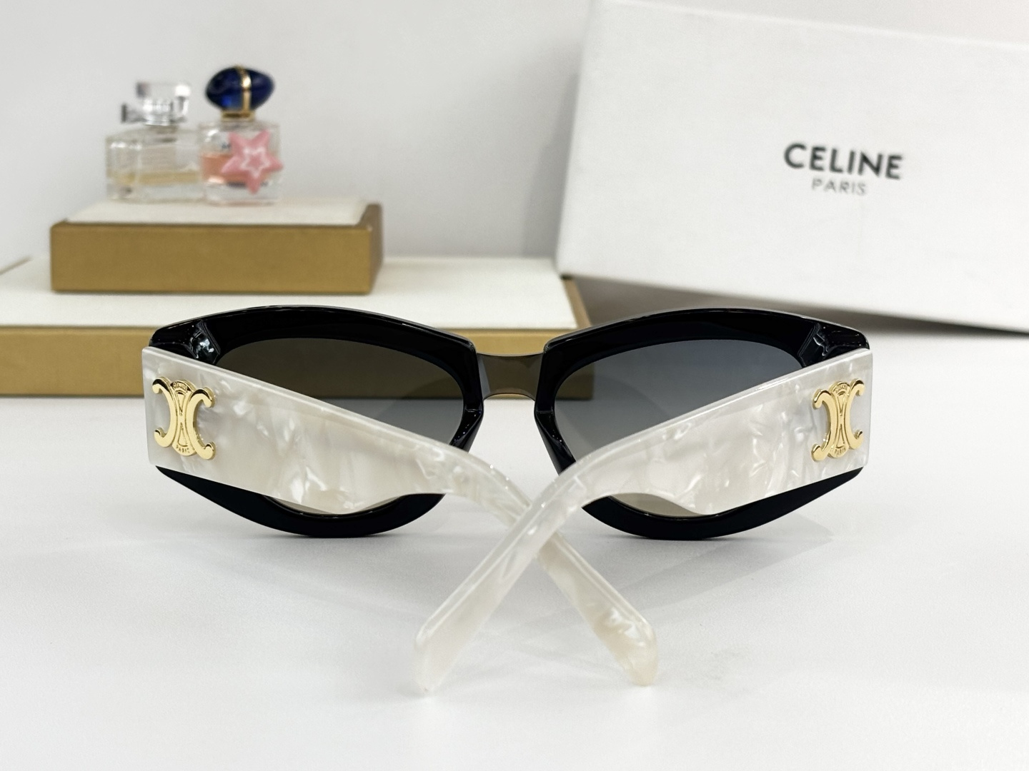 CELINEMOD：CL1739LUSize：53口19 145