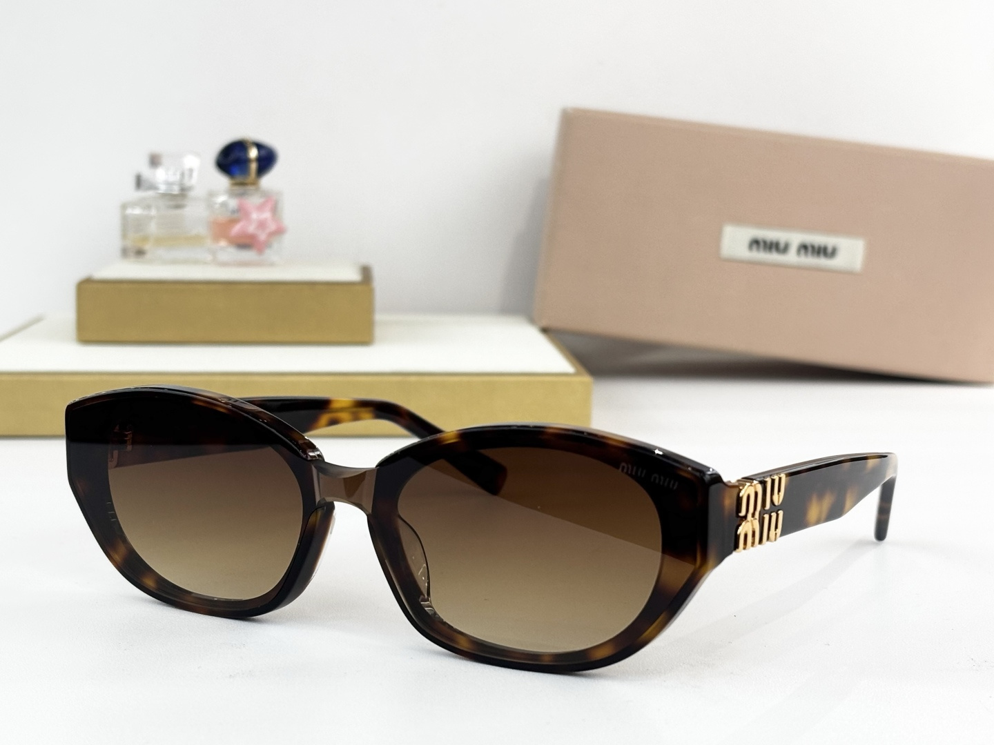 MIU MI*MOD：MU 152AVSize：54口20 138