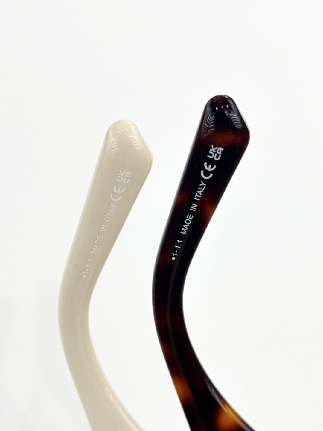 Dio*Mod：DiorSignatureo S3ISize：55-17-145