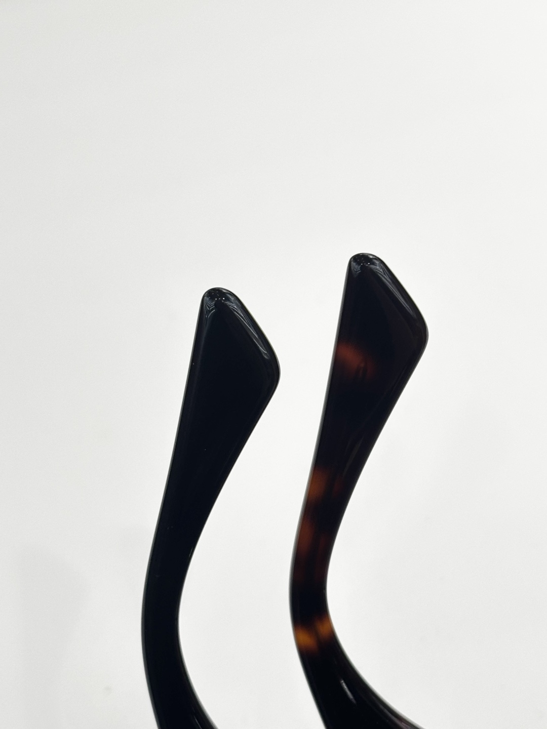 VERSACEMOD：VE4477USize：54口20 143