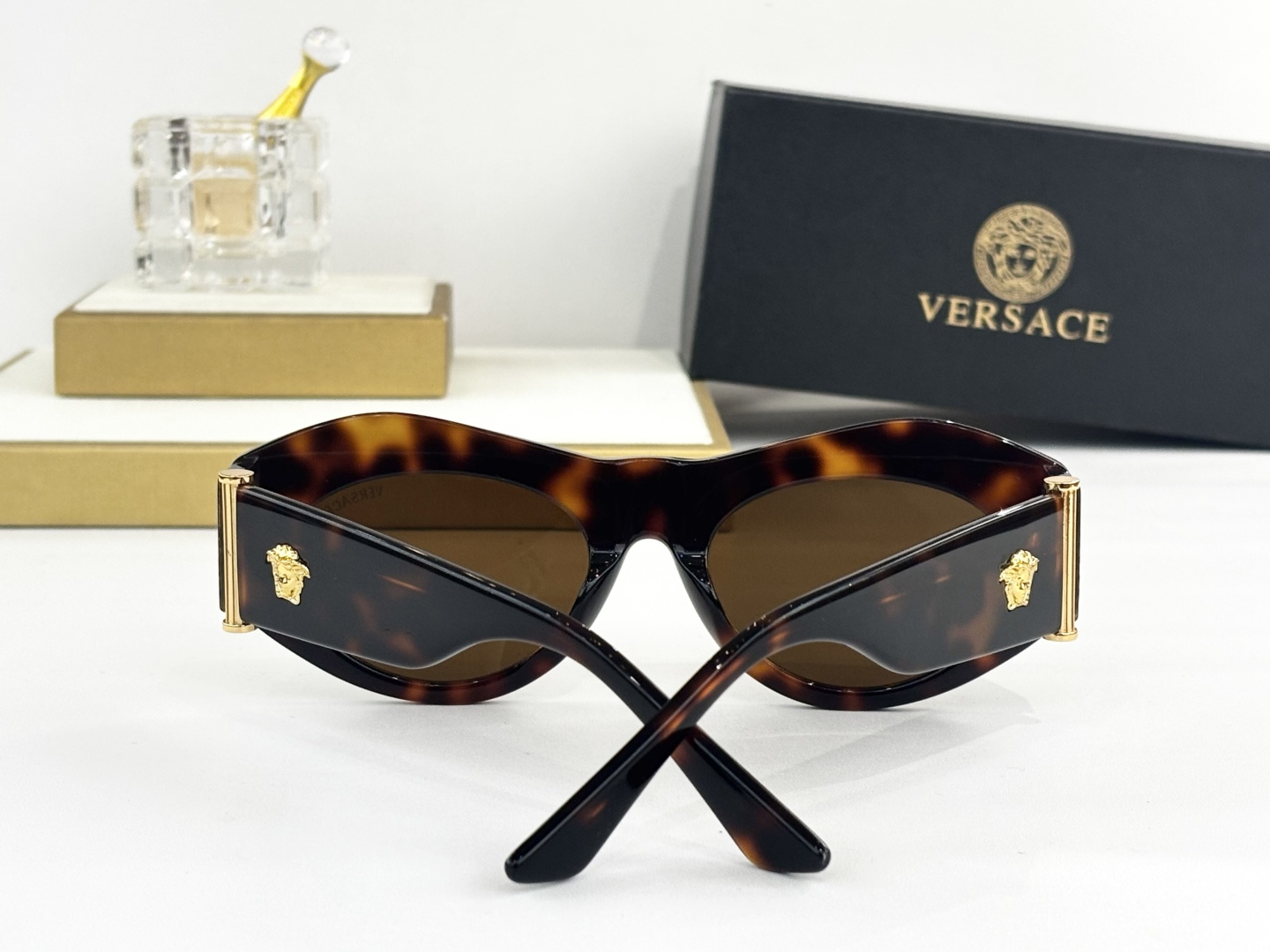 VERSACEMOD：VE4477USize：54口20 143