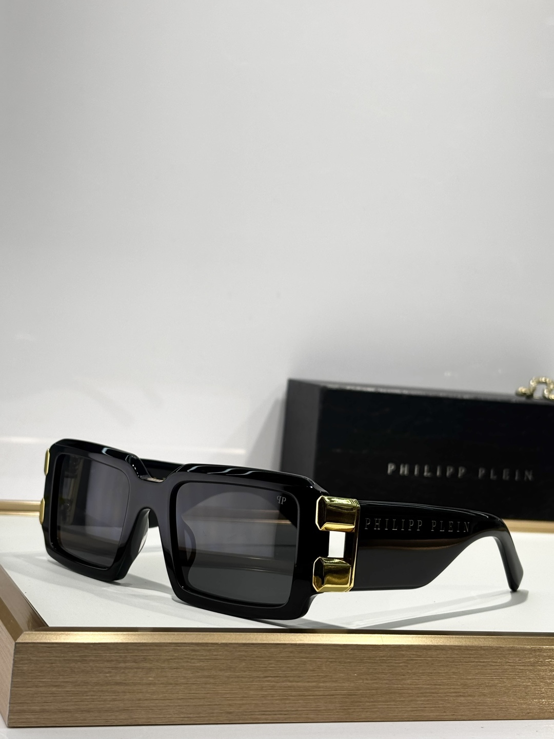 PHILIPP PLEINMODEL:129VSIZE:54口22-145