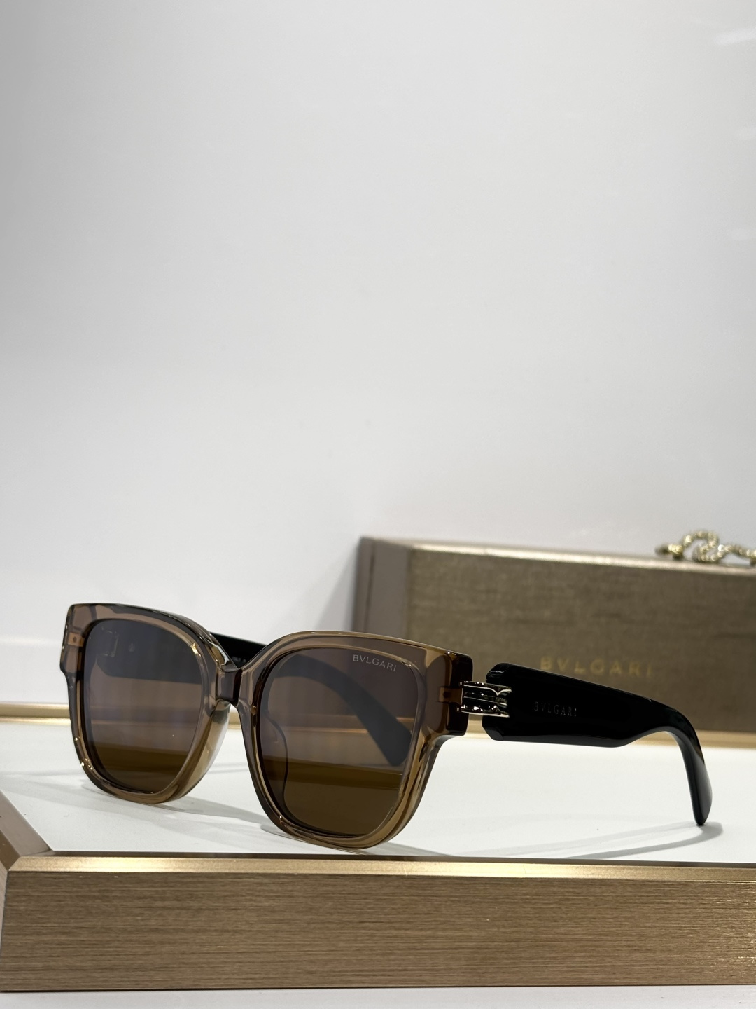 BVLGARIMOD：BV50046ISize：52口19 130