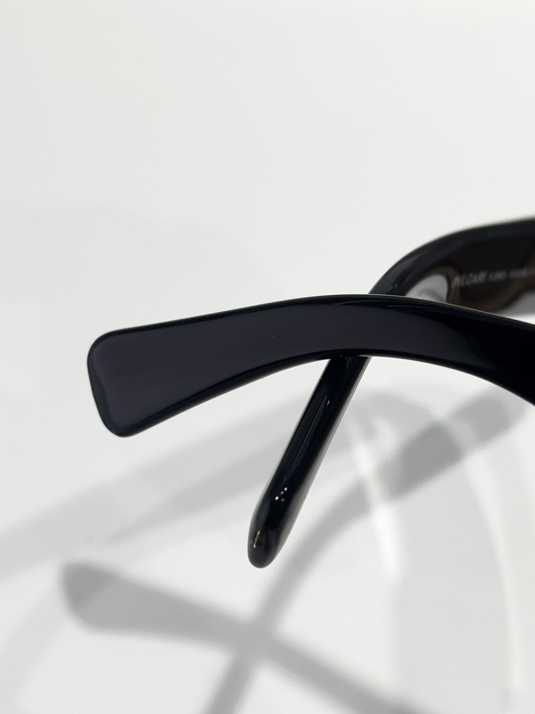 BVLGARIMOD：BV50046ISize：52口19 130