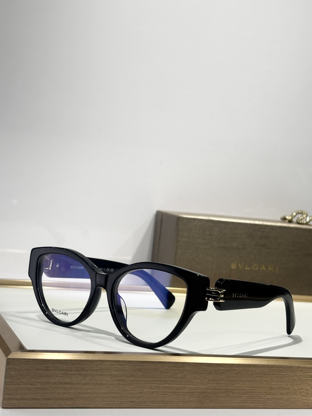 BVLGARIMOD：BV50045ISize：53口19 130