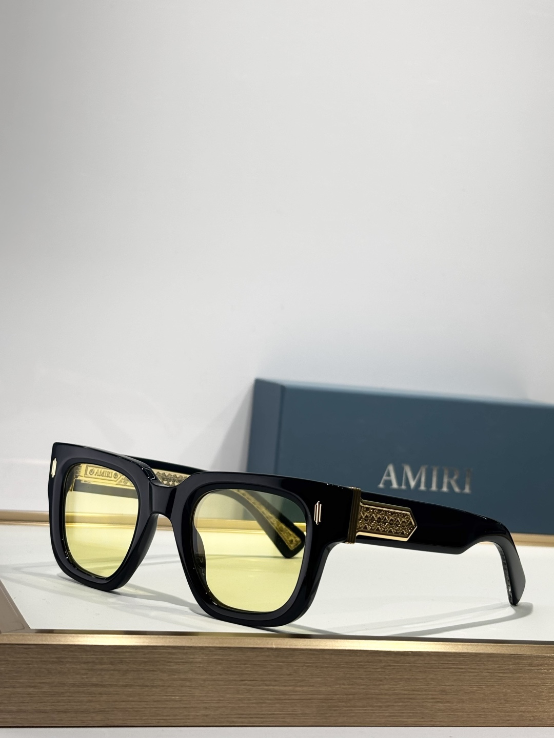 AMIRIOriginal Mod: MulhollandSize:50口24-145美国时装潮牌用料考