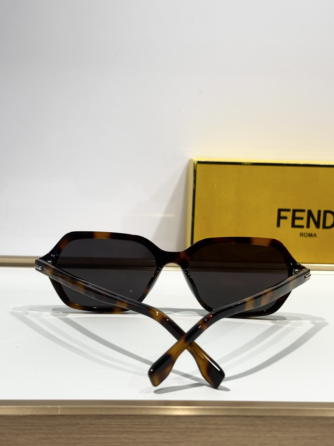 FENDIMODEL：FE50125ISIZE：54口14-140