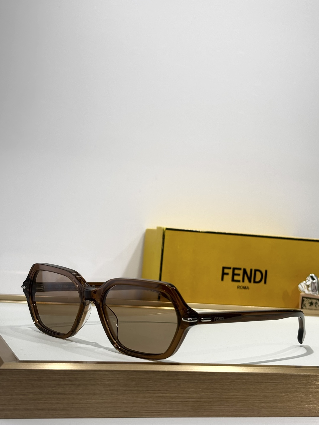 FENDIMODEL：FE50125ISIZE：54口14-140