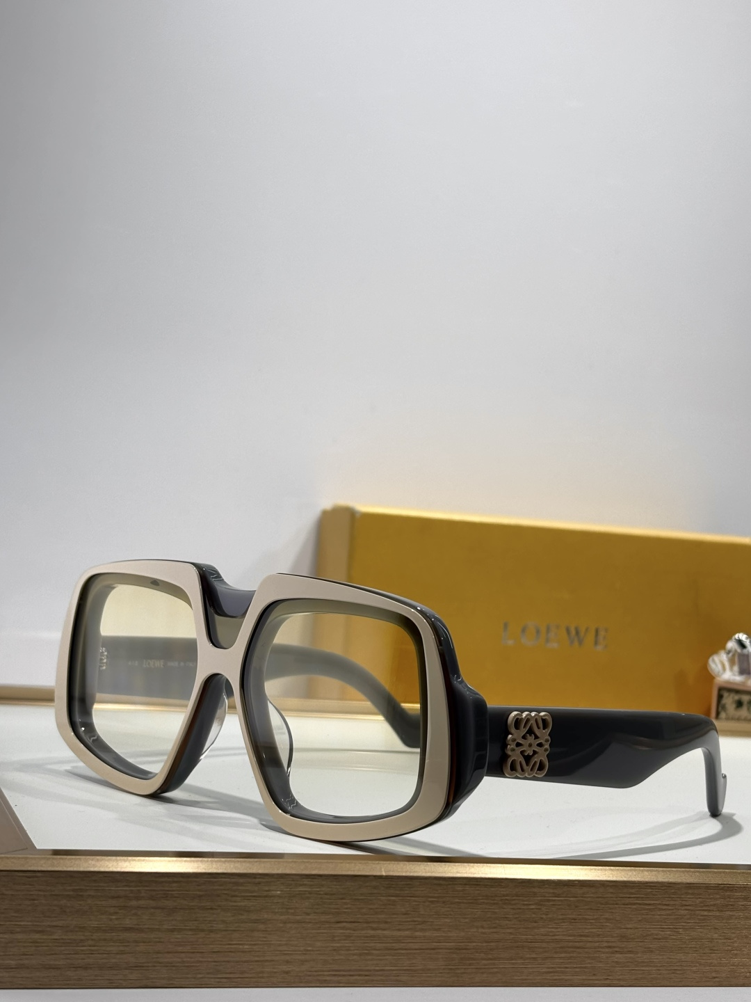 LoeweMODEL：LW40194ISIZE：141口0-140