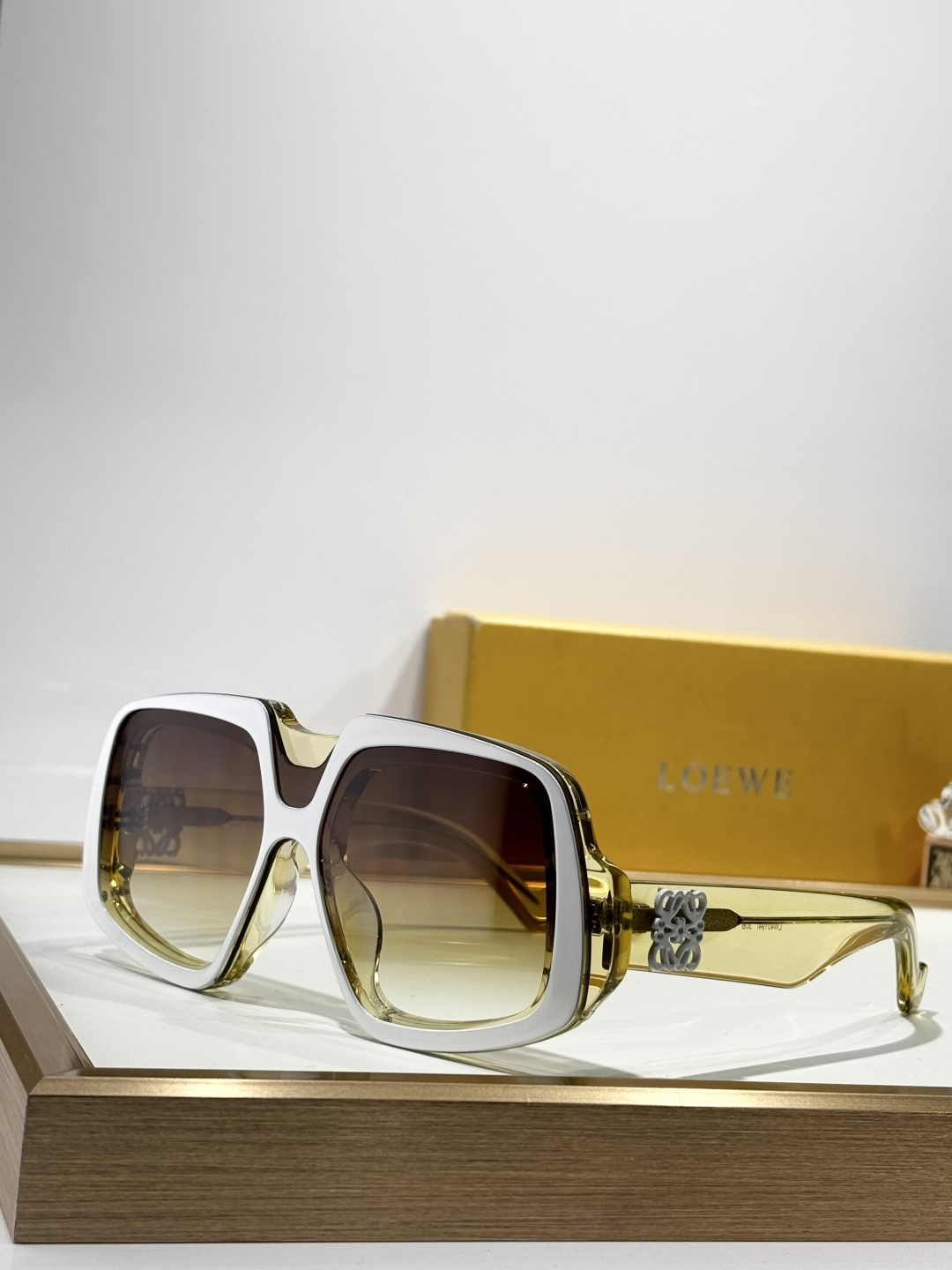 LoeweMODEL：LW40194ISIZE：141口0-140