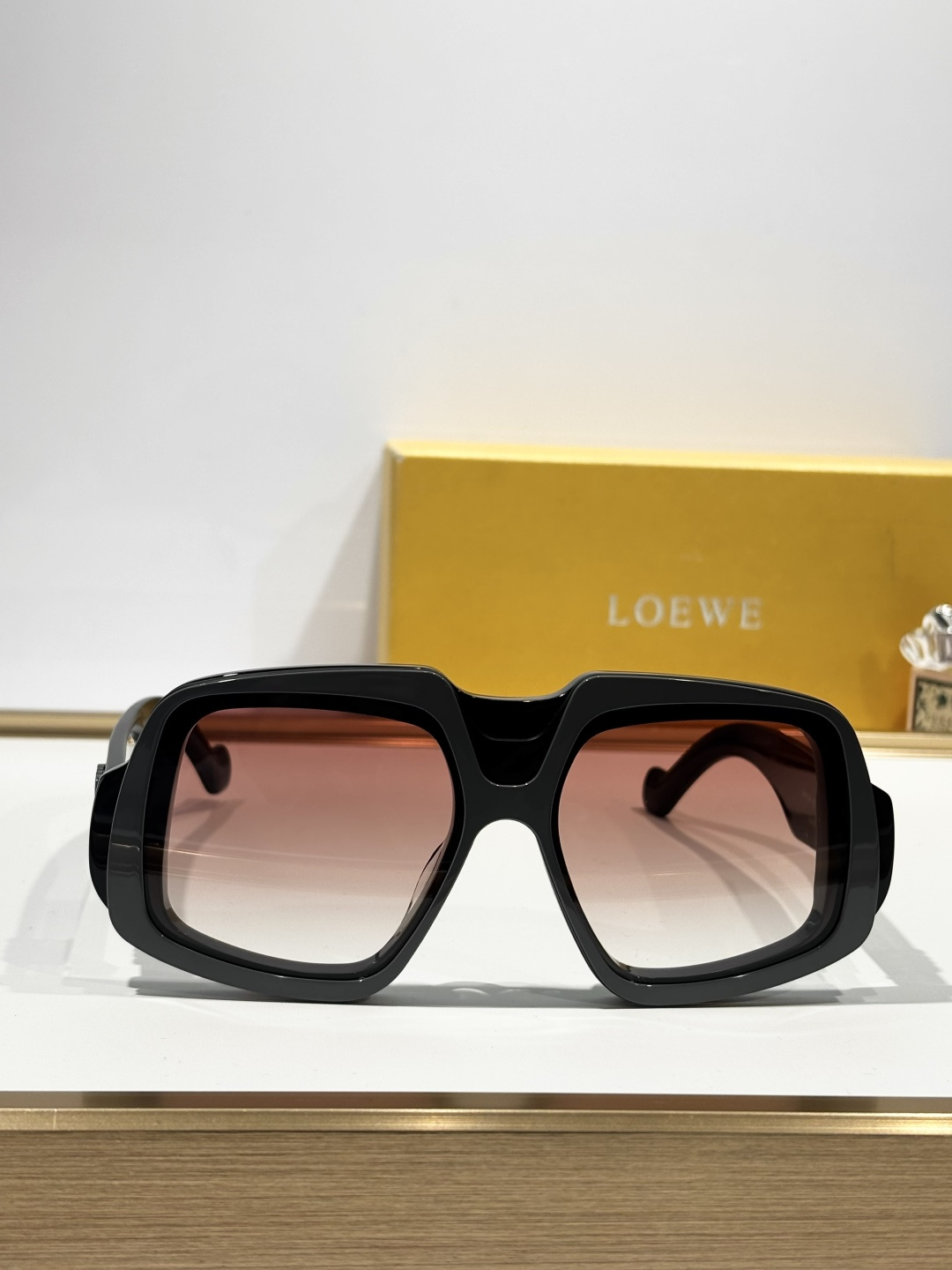 LoeweMODEL：LW40194ISIZE：141口0-140