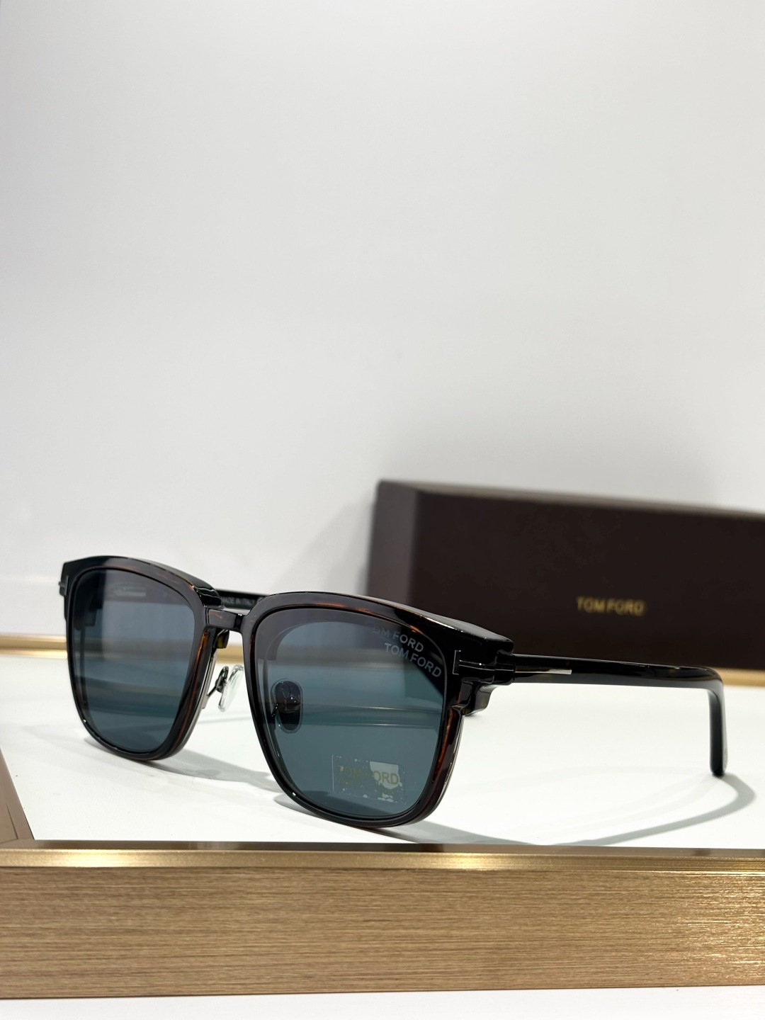 Tom Ford Tom Ford