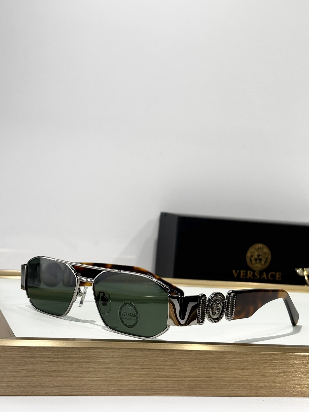 VERSAC*MODEL：VE2287SIZE：54口15-144