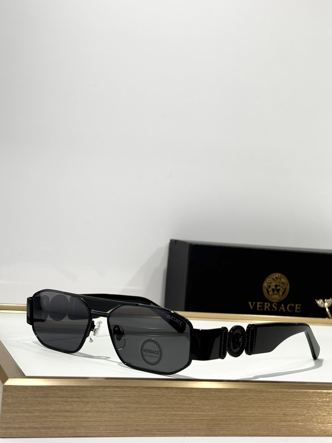 VERSAC*MODEL：VE2287SIZE：54口15-144