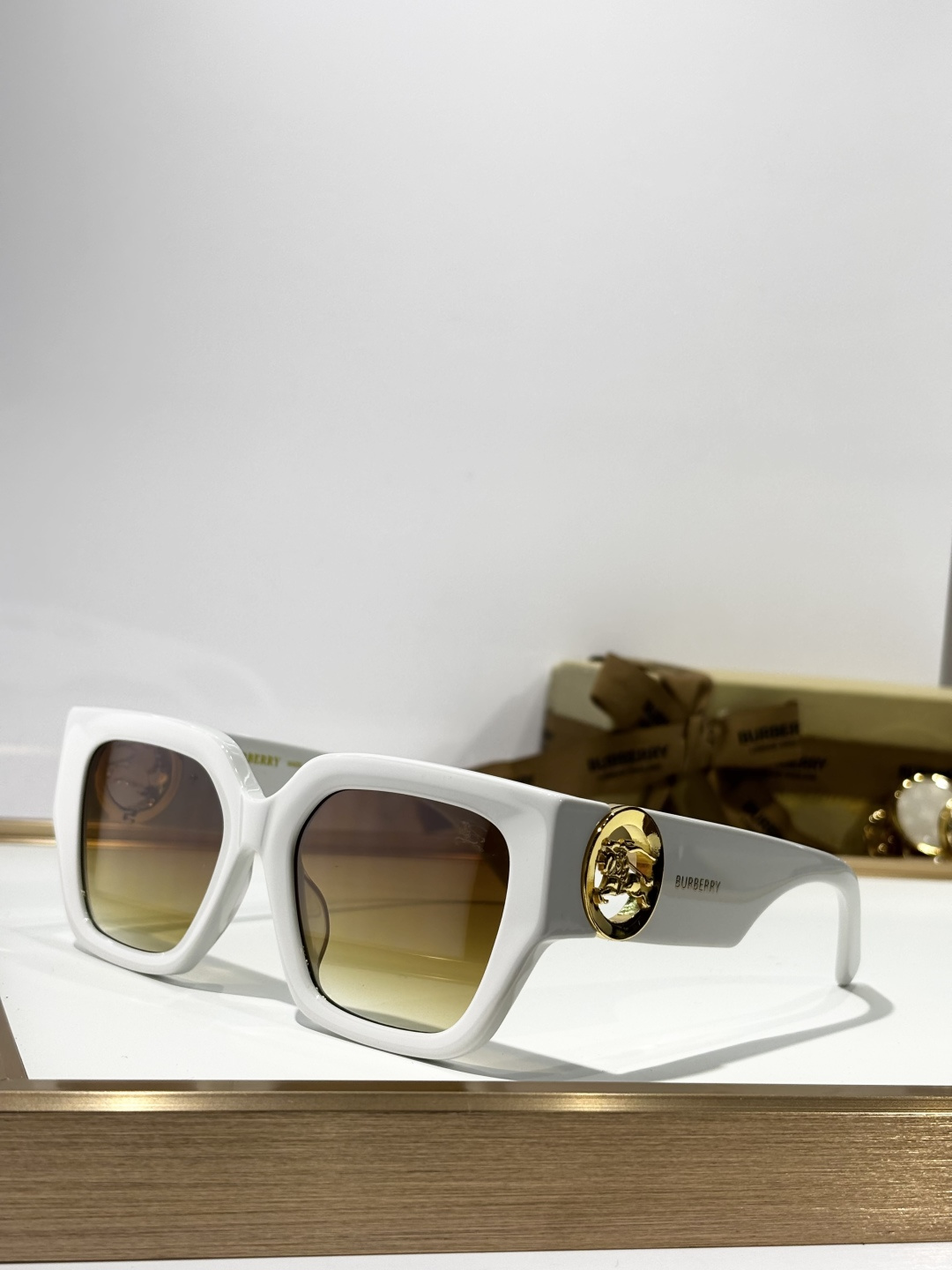 BURBERR*MODEL：B 5882SIZE：54口20-145