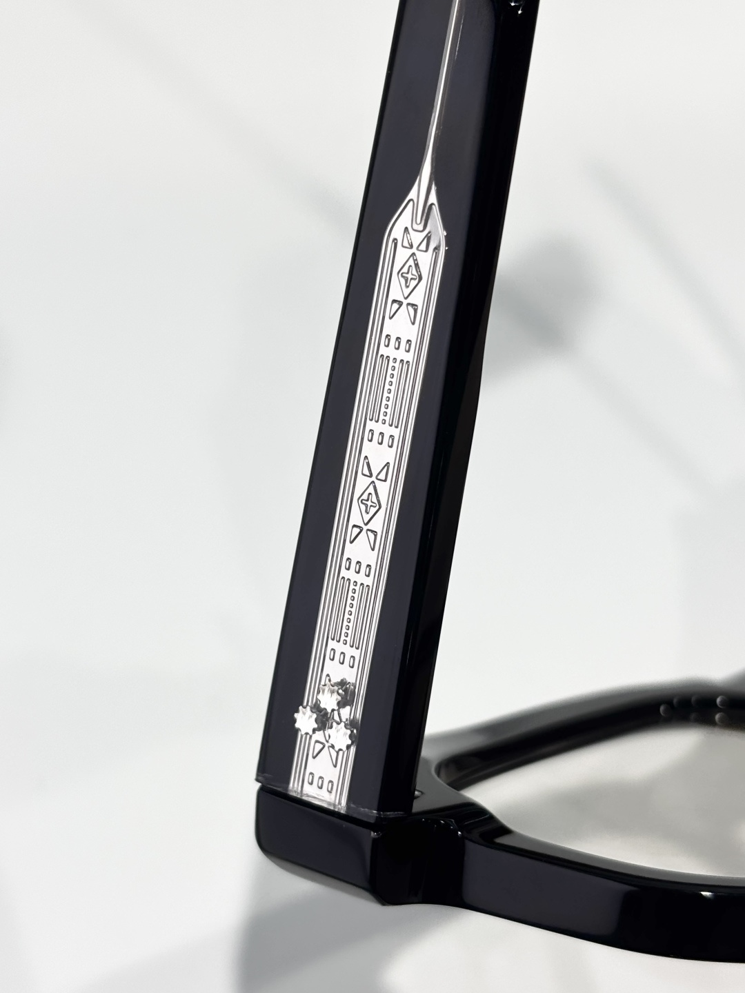 JACQUES MARIE MAGE 限量版 MODEL：PLAZASIZE：52口20-146变色：