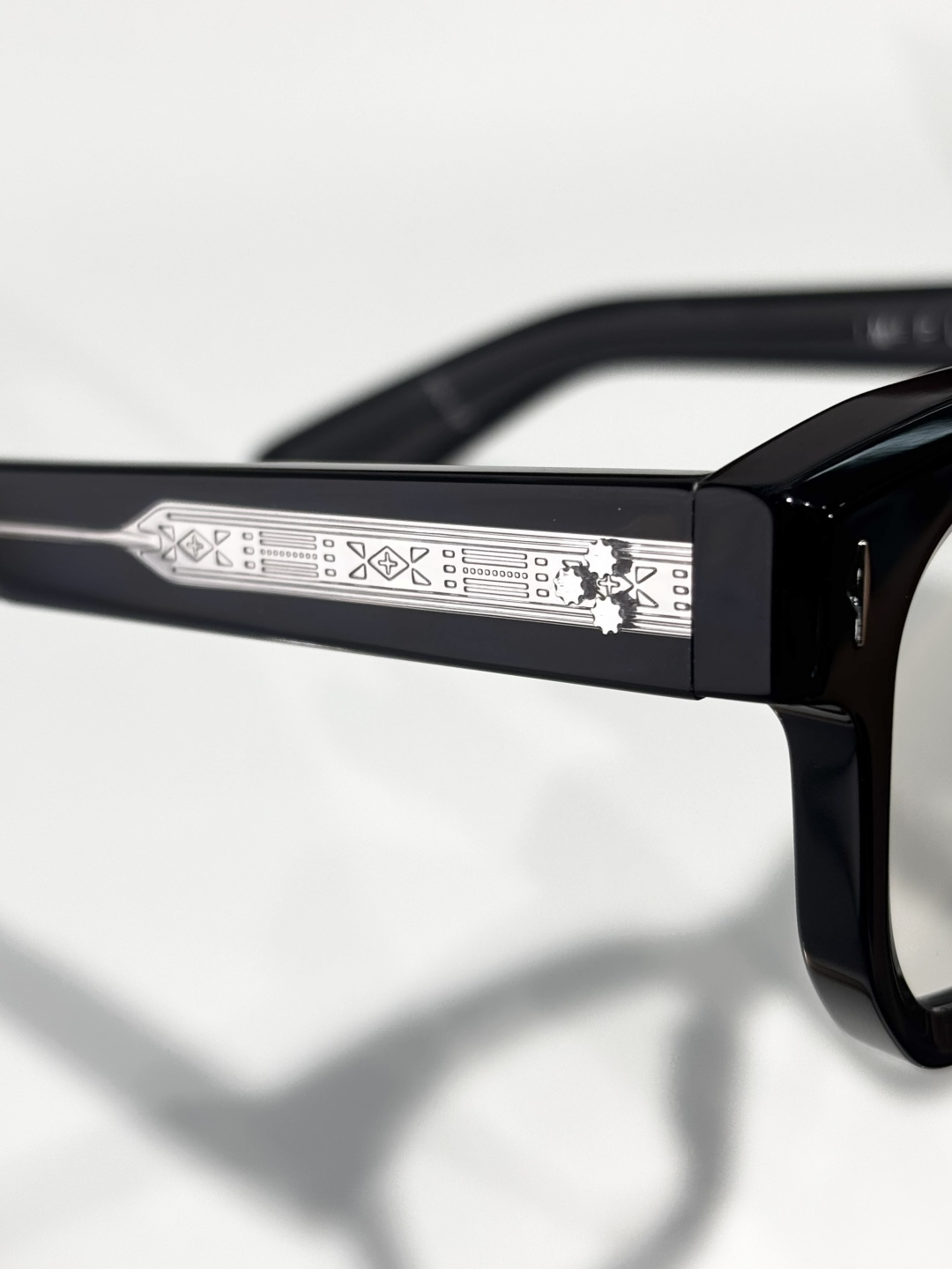 JACQUES MARIE MAGE 限量版 MODEL：PLAZASIZE：52口20-146变色：