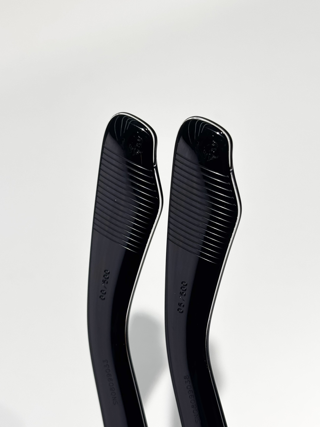 JACQUES MARIE MAGE 限量版 MODEL：PLAZASIZE：52口20-146变色：