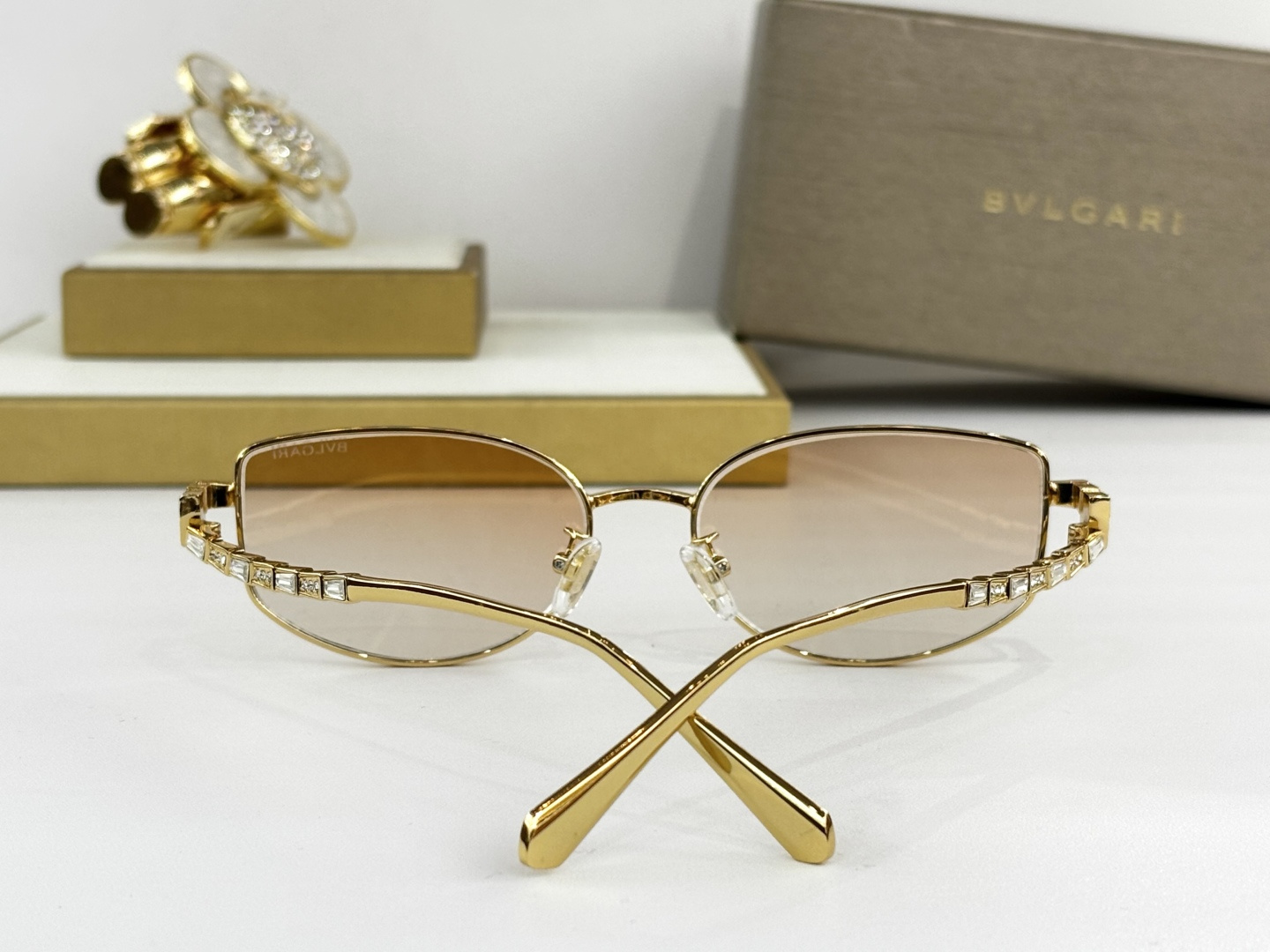 BVLGAR*MODEL：BV 1803LUSIZE：56口17-142