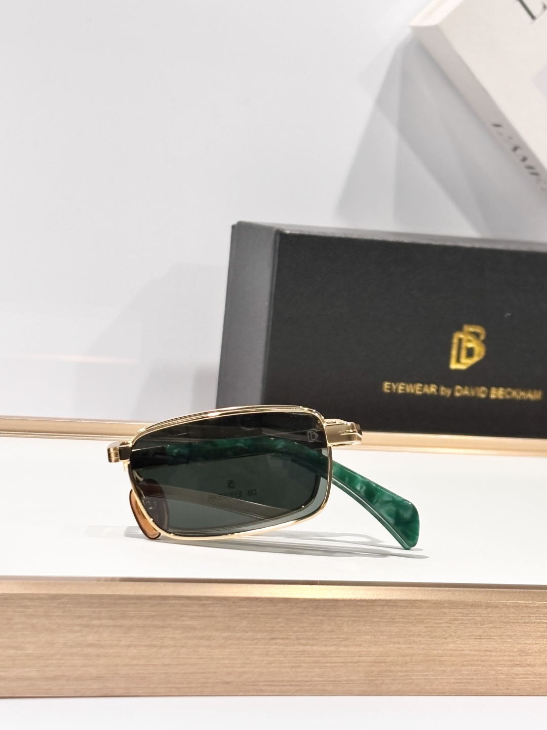 DAVID BECKHAMMOD：DB99Size：53口21-145