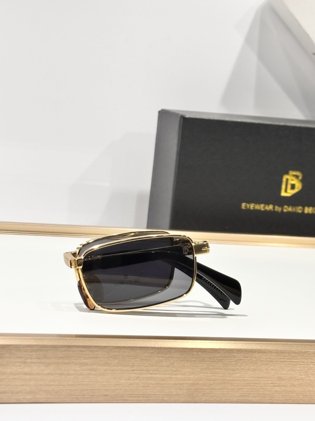 DAVID BECKHAMMOD：DB99Size：53口21-145