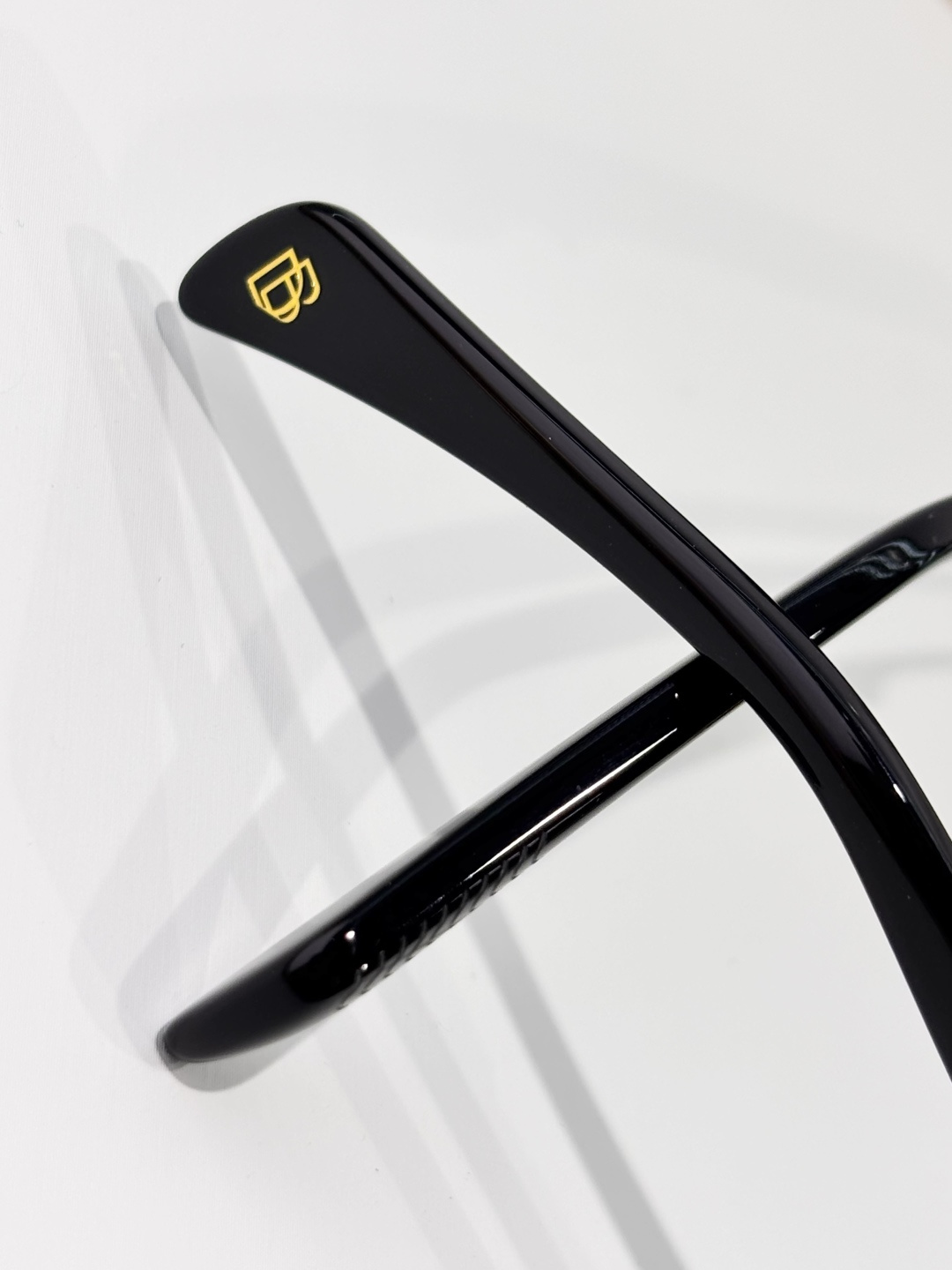 DAVID BECKHAMMOD：DB99Size：53口21-145