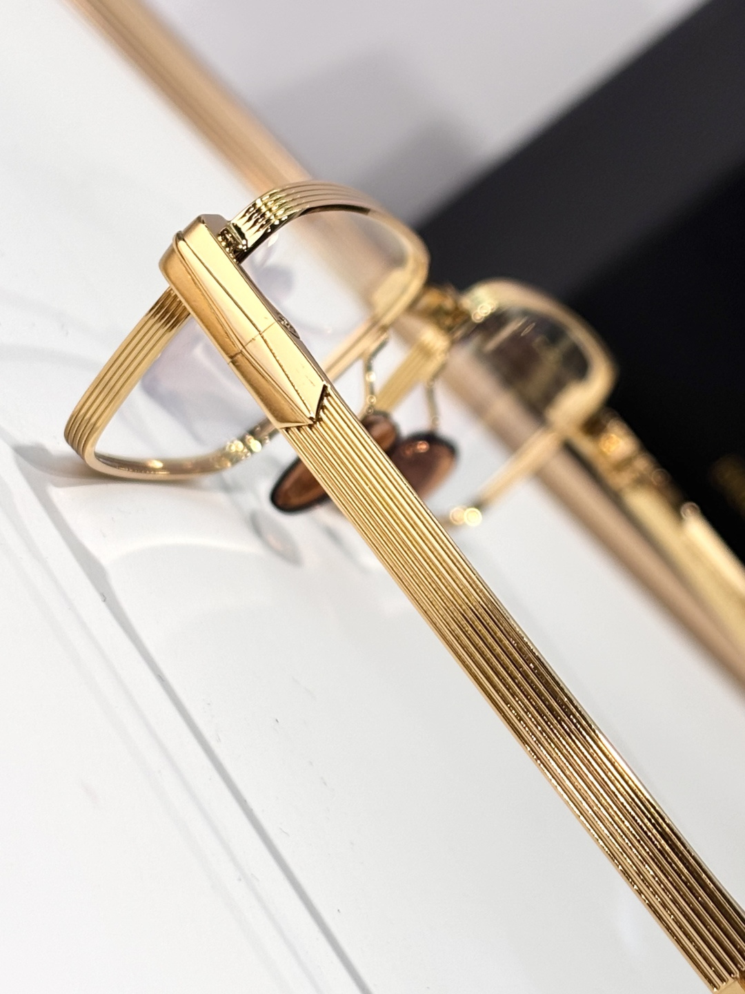 DAVID BECKHAMMOD：DB99Size：53口21-145