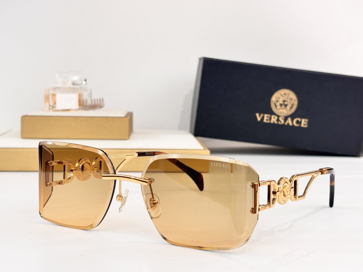 VERSACEMOD：VE6828Size：62口18 145