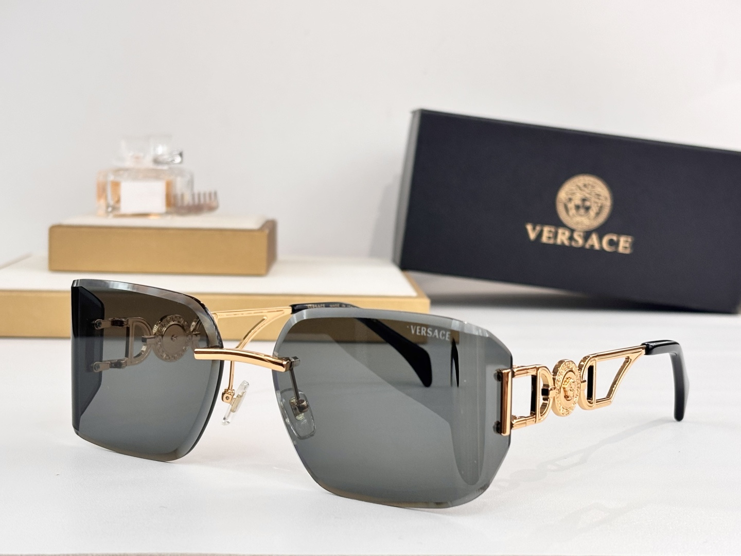 VERSACEMOD：VE6828Size：62口18 145