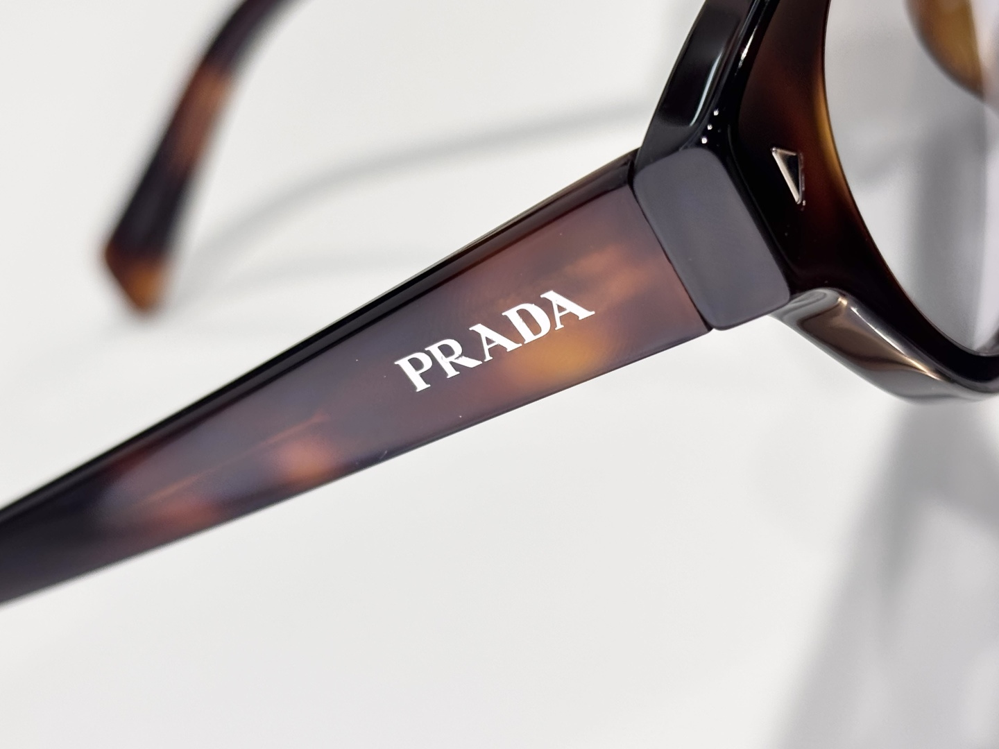 Prada PRADA