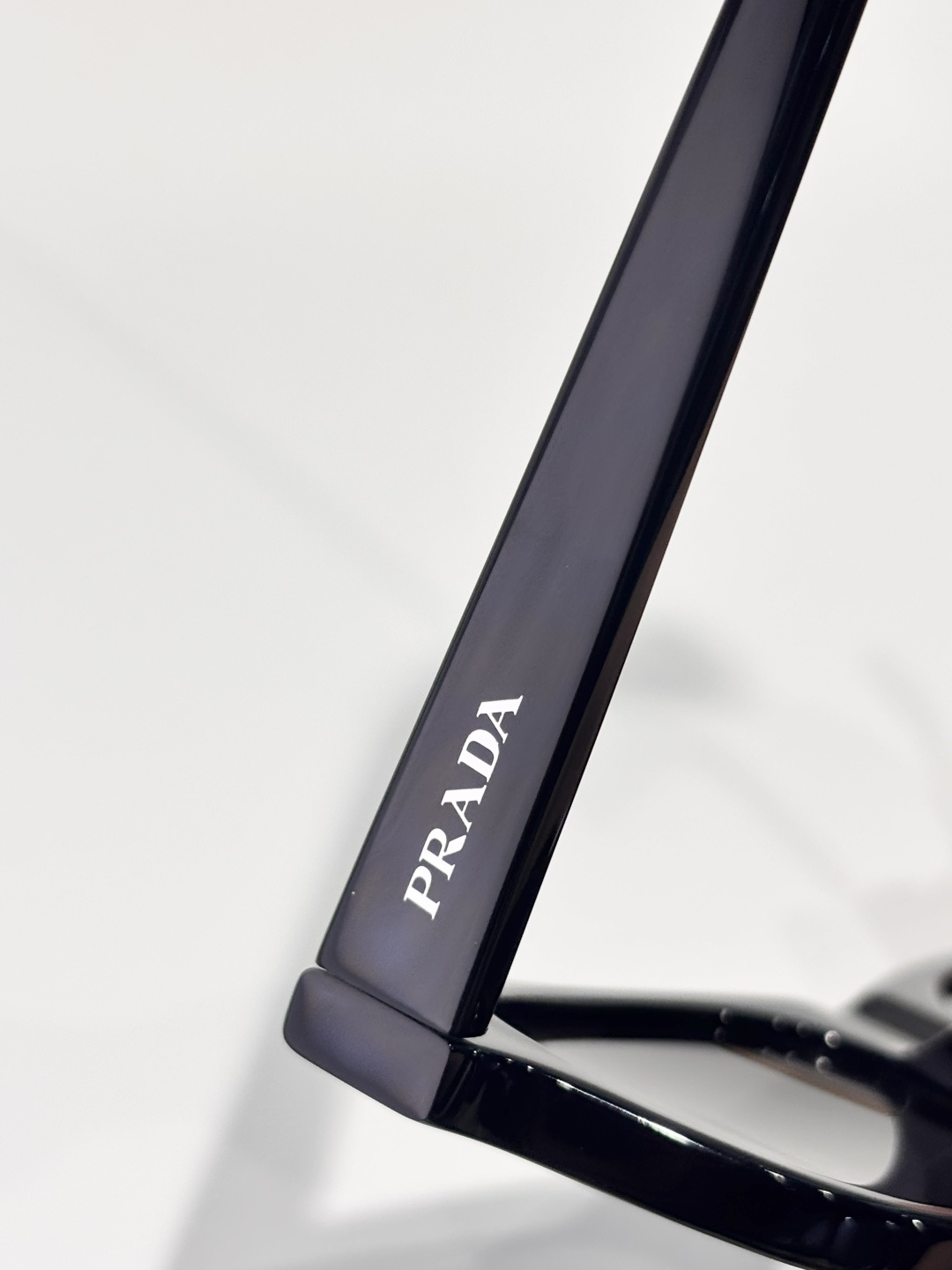 Prada PRADA