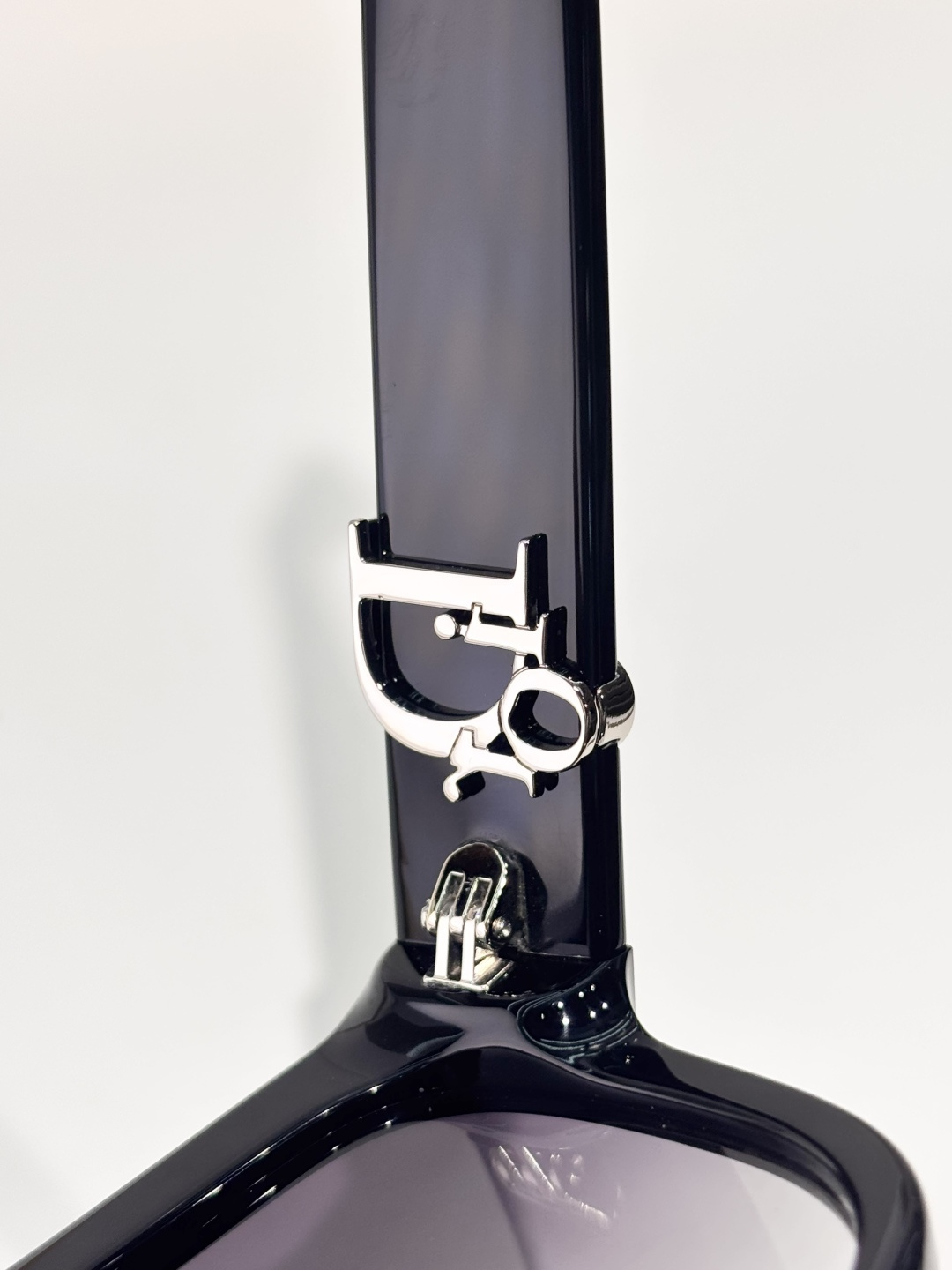 DIORMOD：DiorOblique S4FSize：55口19 150