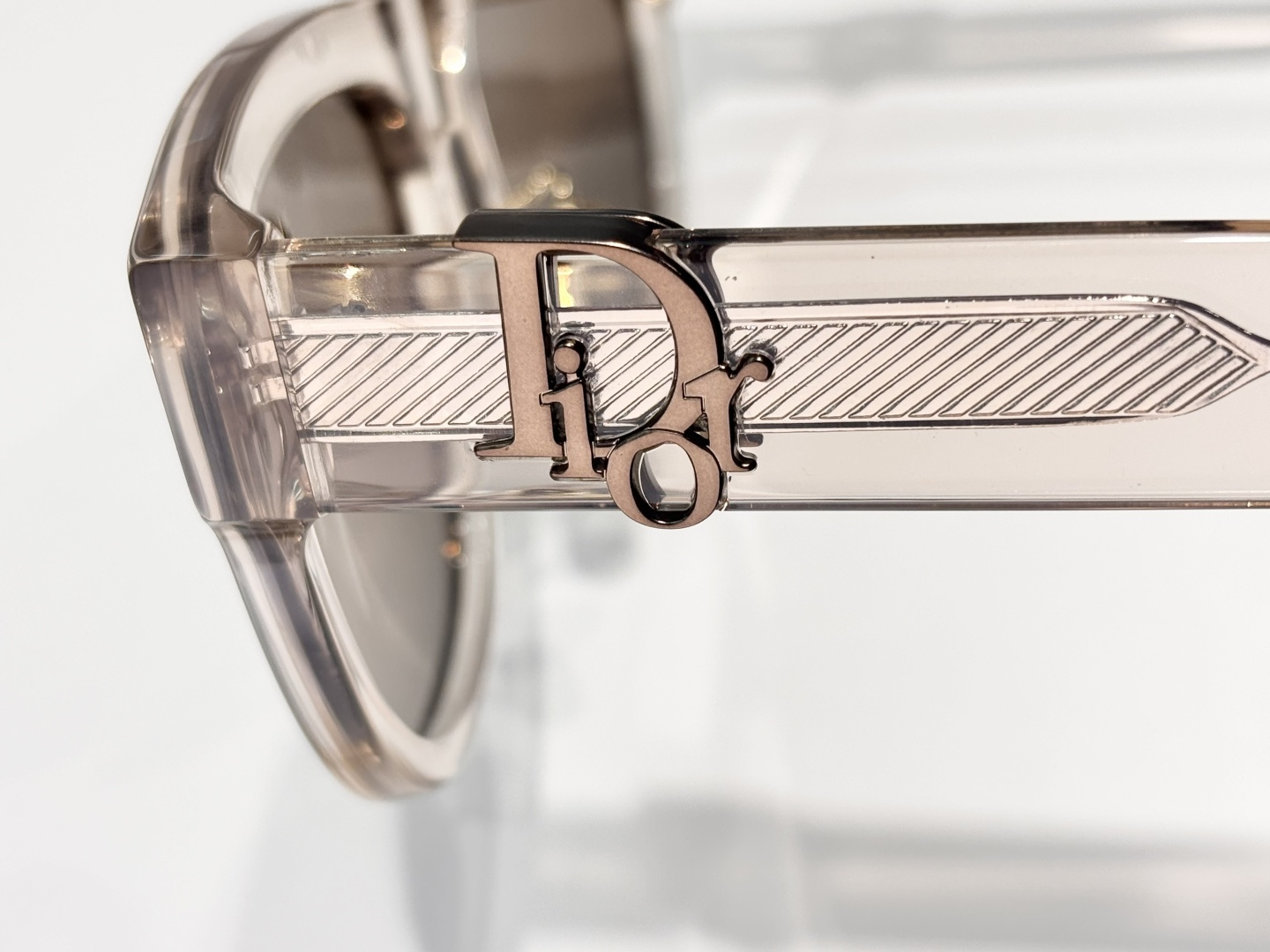 DIORMOD：DiorOblique S4FSize：55口19 150
