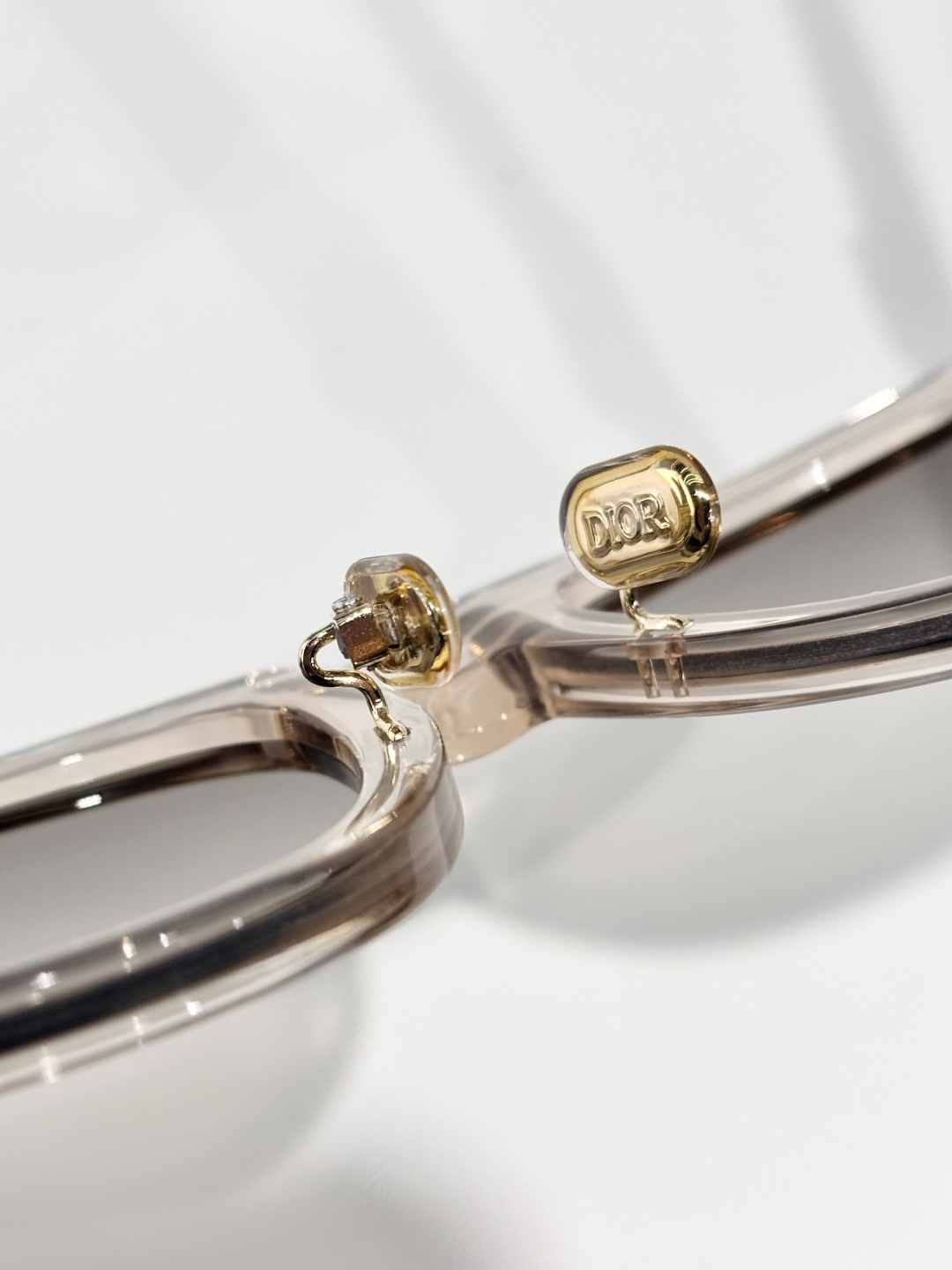 DIORMOD：DiorOblique S4FSize：55口19 150