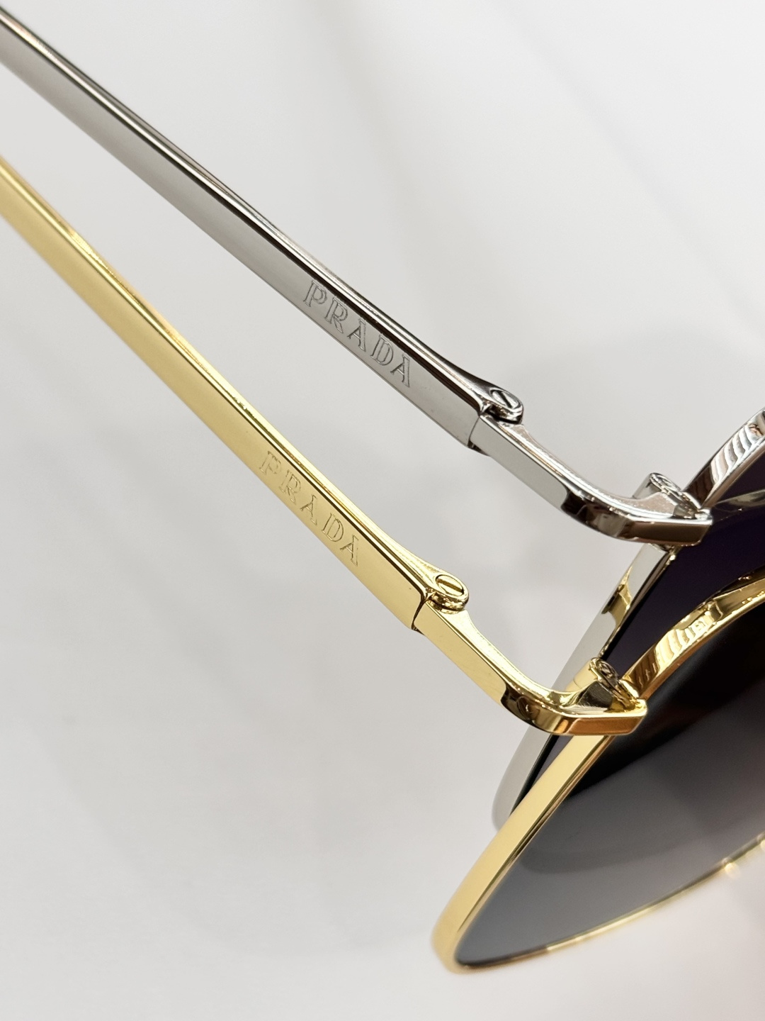 PRADMOD：SPR C54SDSize：57口17-145