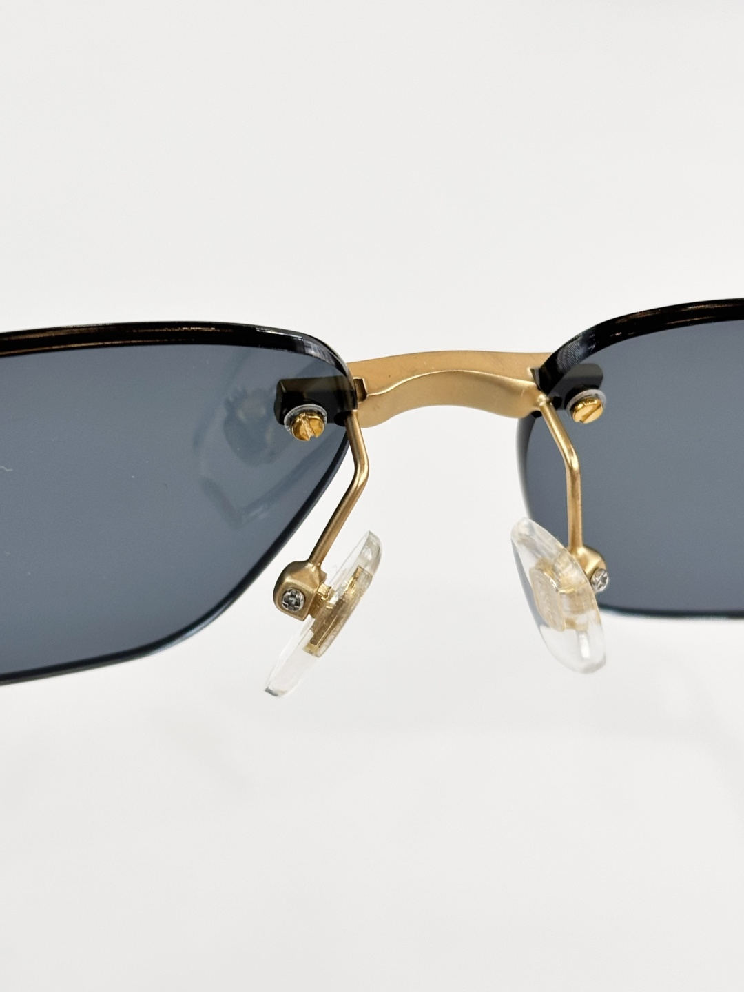 VERSAC*MODEL：VE2291SIZE：59口13-115