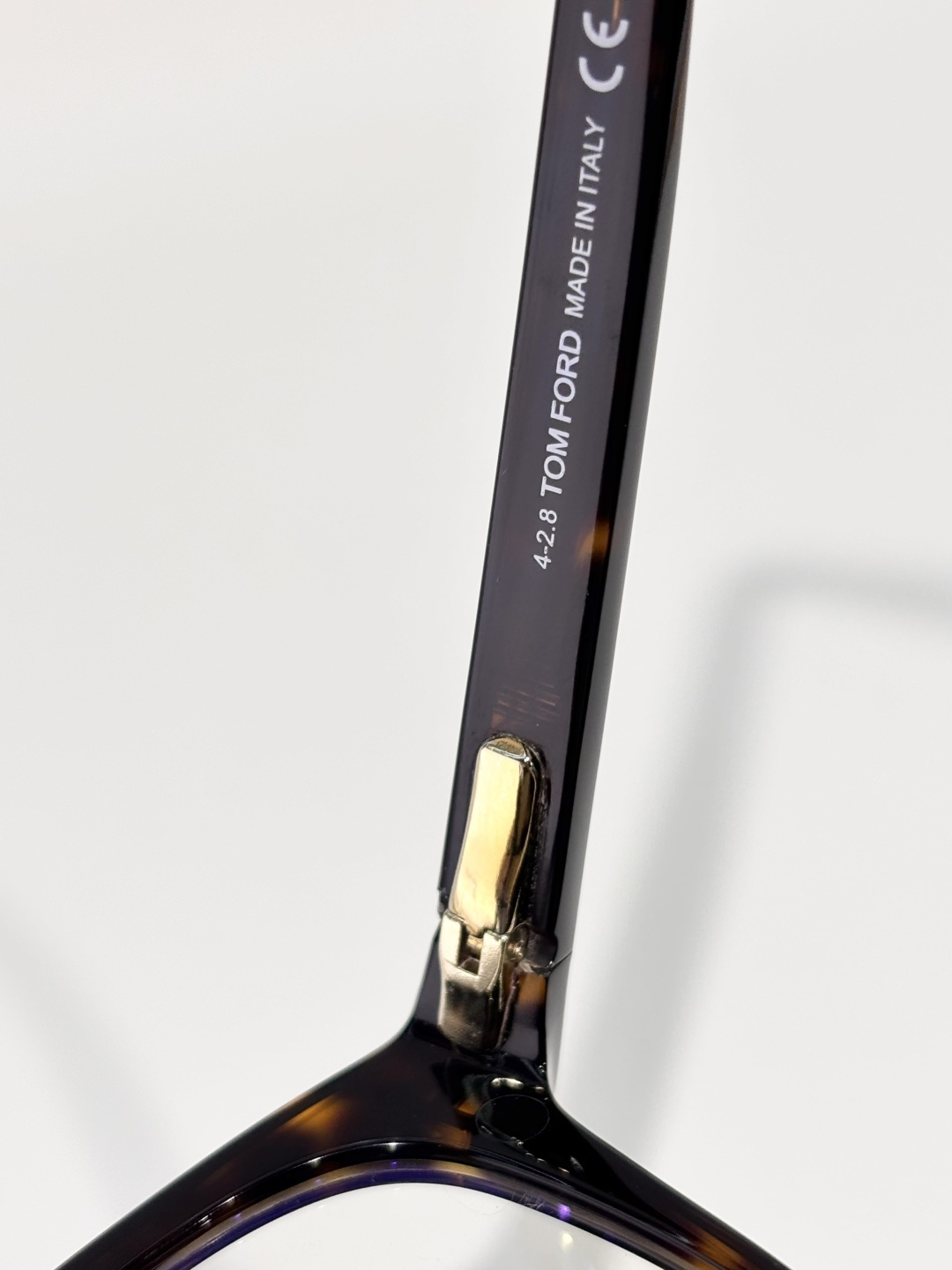 Tom Ford TOM FORD