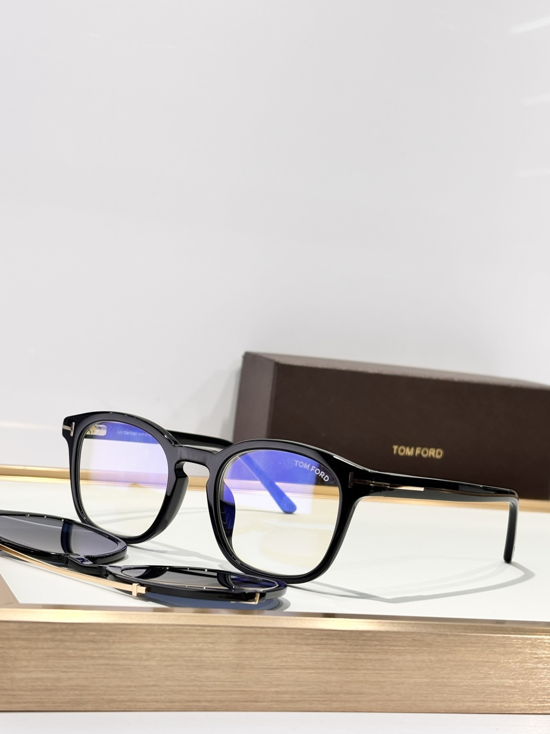 Tom Ford TOM FORD