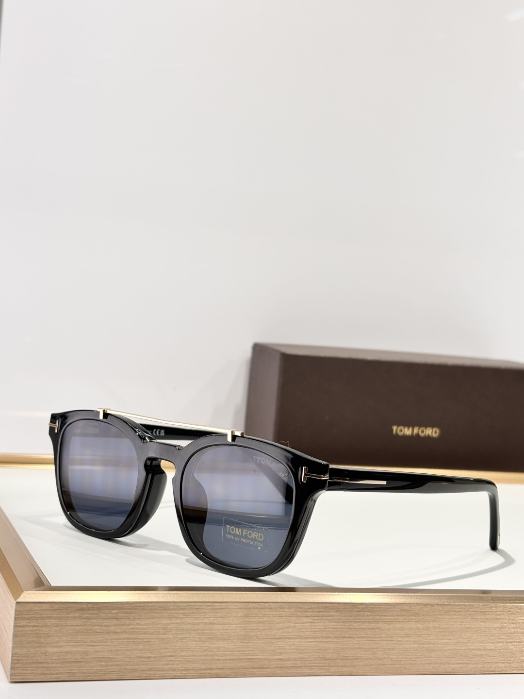 Tom Ford TOM FORD