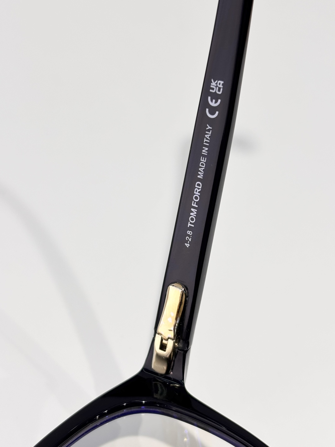 Tom Ford TOM FORD